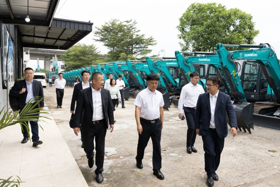 广州工控集团党委书记、董事长景广军率队考察开云kaiyun网页版官网_开云kaiyun（中国）智能印尼子公司