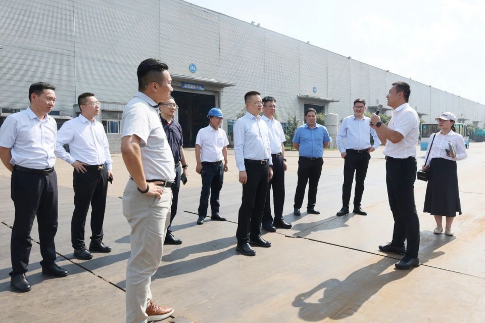 共商合作,建华控股有限公司董事长汪贵华到访开云kaiyun网页版官网_开云kaiyun(中国)智能