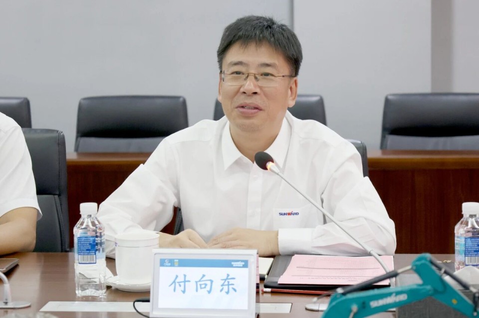 中国煤炭地质总局局长马刚到访开云kaiyun网页版官网_开云kaiyun（中国）智能，共谋绿色智能矿山装备发展新路径