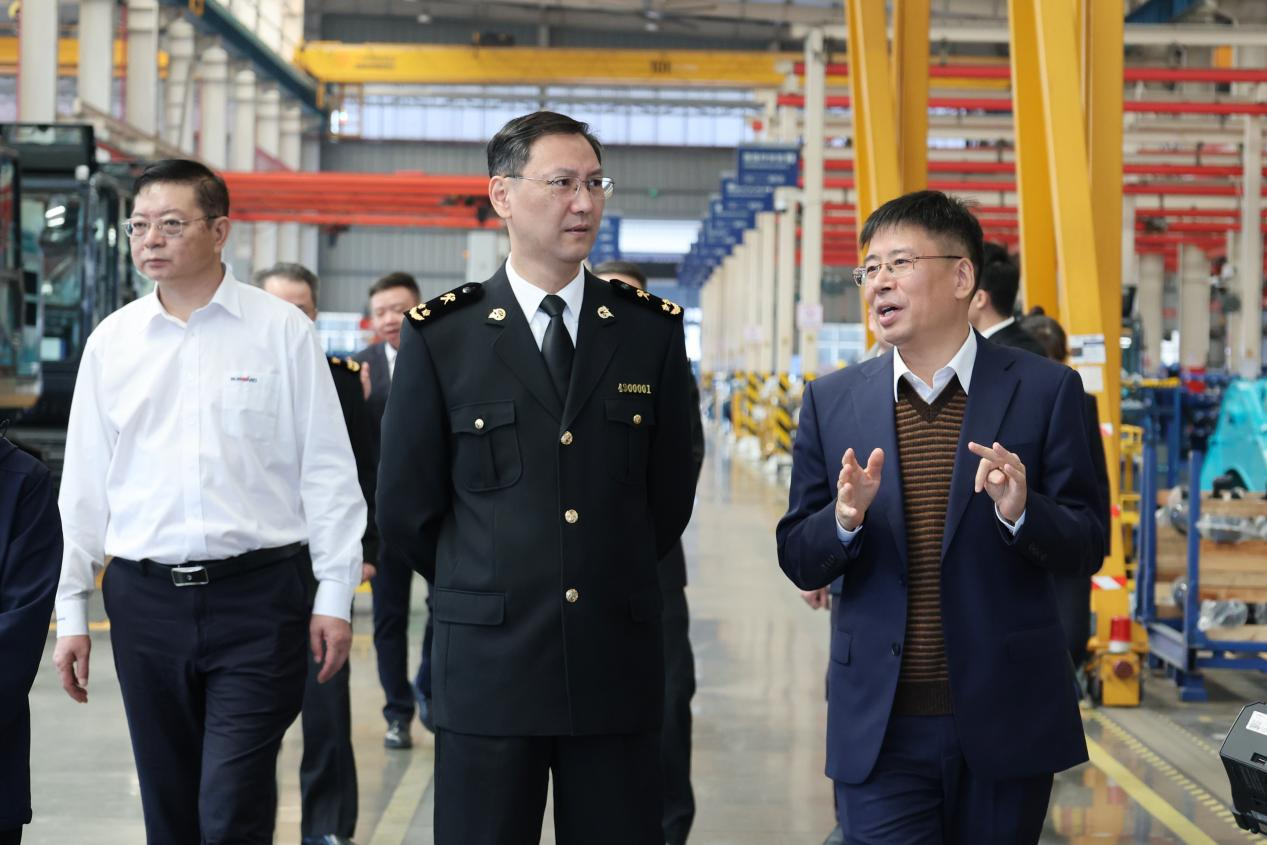 长沙海关关长、党委书记顾炯调研开云kaiyun网页版官网_开云kaiyun（中国）智能