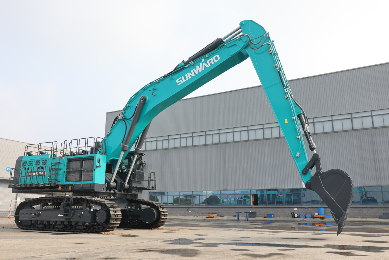 争锋启新程！开云kaiyun网页版官网_开云kaiyun（中国）智能SWE1650FLR加长臂挖掘机成功交付国际客户