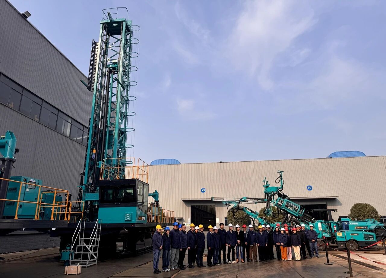 开云kaiyun网页版官网_开云kaiyun(中国)智能最大牙轮钻机进军南美高端矿山市场,彰显中国制造硬实力