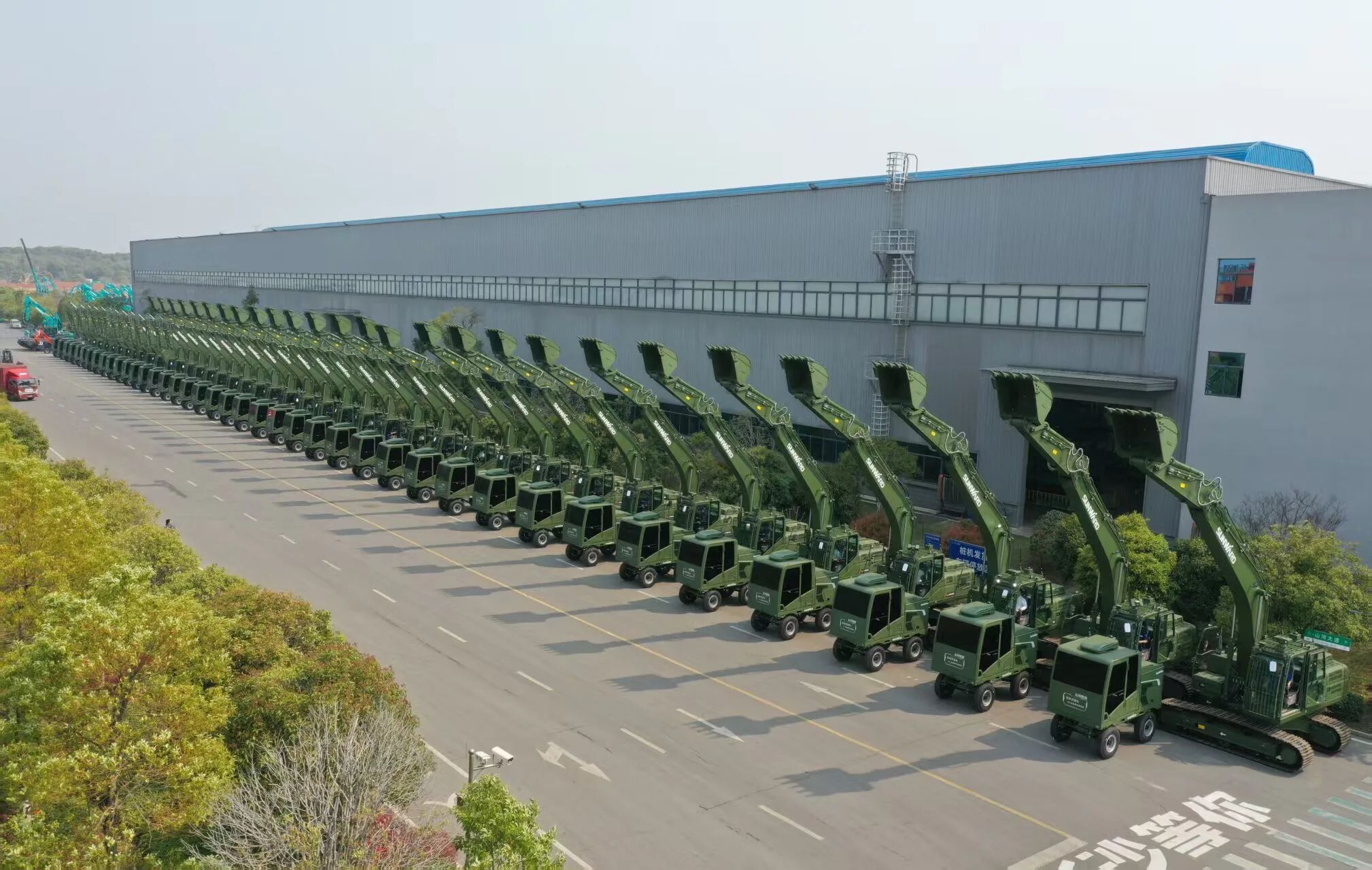 智能遥控挖掘机获评湖南省制造业单项冠军，彰显开云kaiyun网页版官网_开云kaiyun（中国）智能创新实力