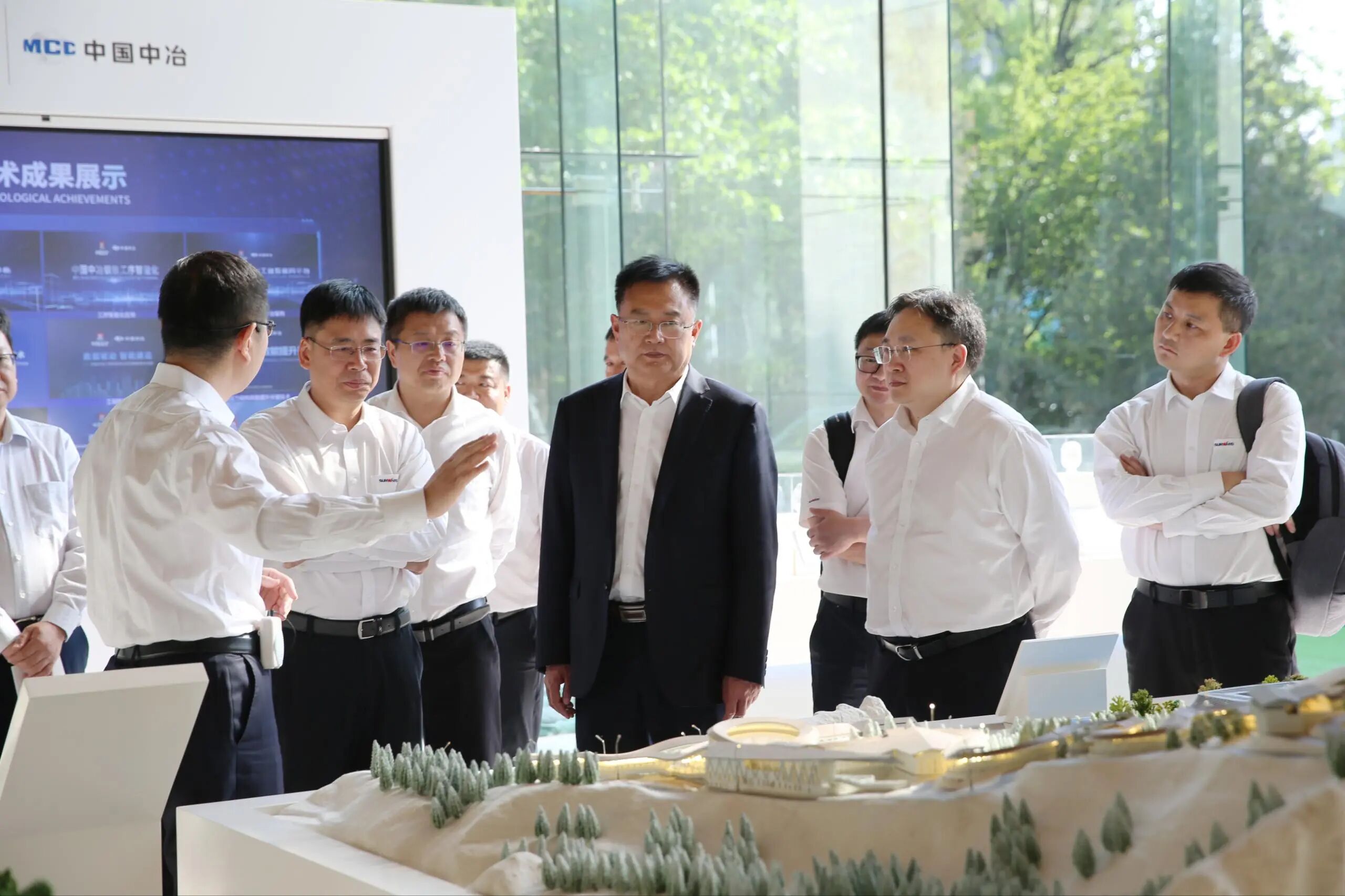 开云kaiyun网页版官网_开云kaiyun(中国)智能党委书记、董事长付向东率队拜访中国中冶,推动构建合作共赢新标杆
