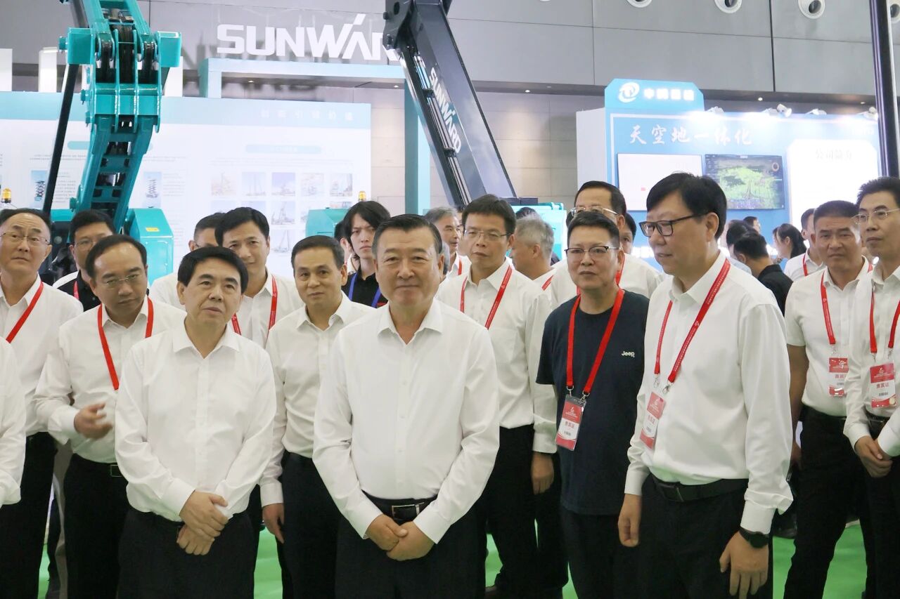 电动装备助力绿色建造，开云kaiyun网页版官网_开云kaiyun（中国）智能亮相2026长沙筑博会